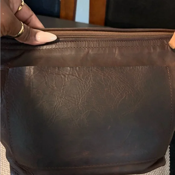 Meanwhile Back On the Farm Midi Hobo w/ makeup pouch - Picture 5 of 7